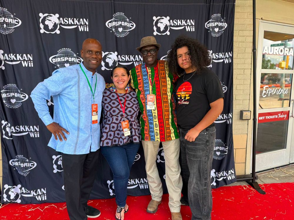 On the red carpet in Aurora